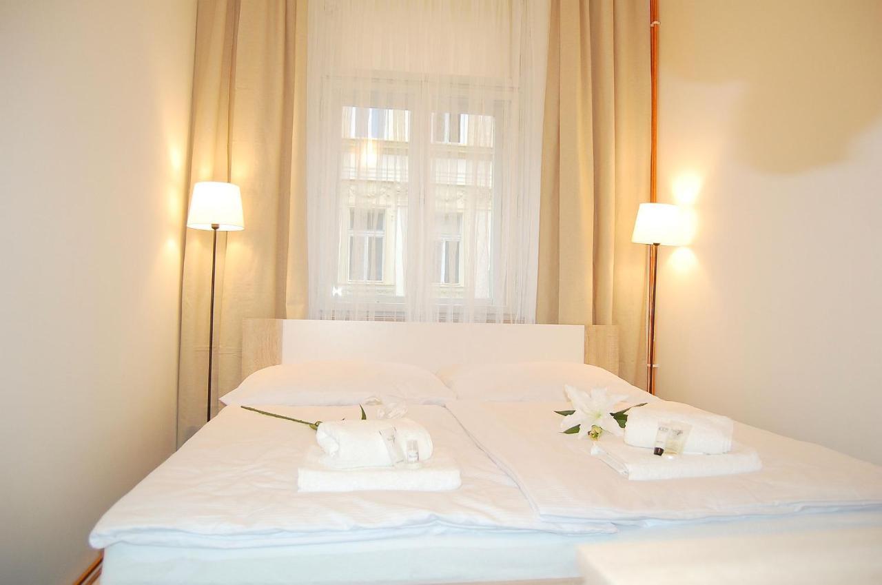 Affinity Hotel Prague 2 Екстериор снимка