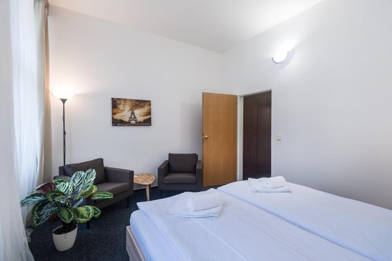 Affinity Hotel Prague 2 Екстериор снимка