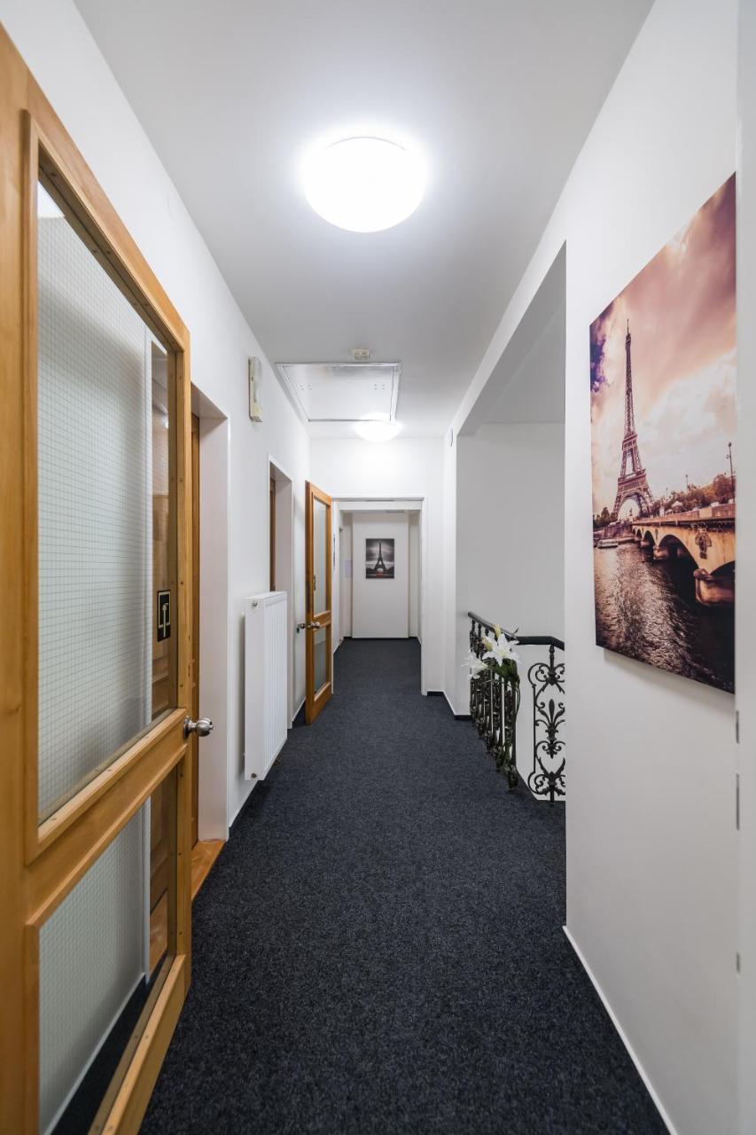 Affinity Hotel Prague 2 Екстериор снимка