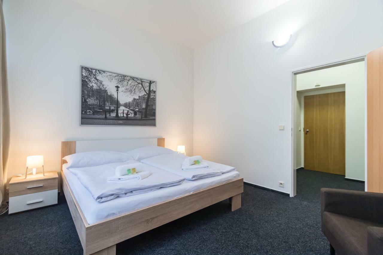 Affinity Hotel Prague 2 Екстериор снимка